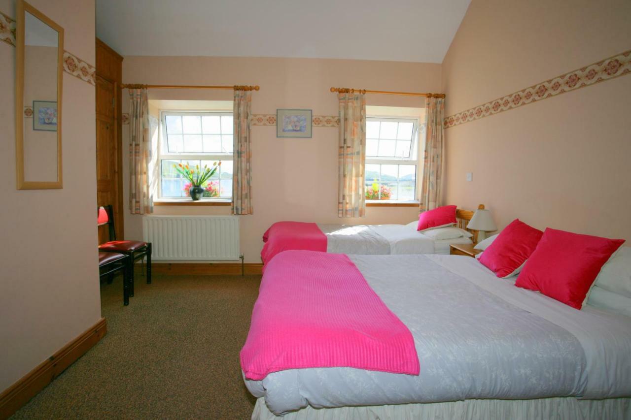 Cottage Heights B&B คาสเซิลทาวน์เบียร์ ภายนอก รูปภาพ