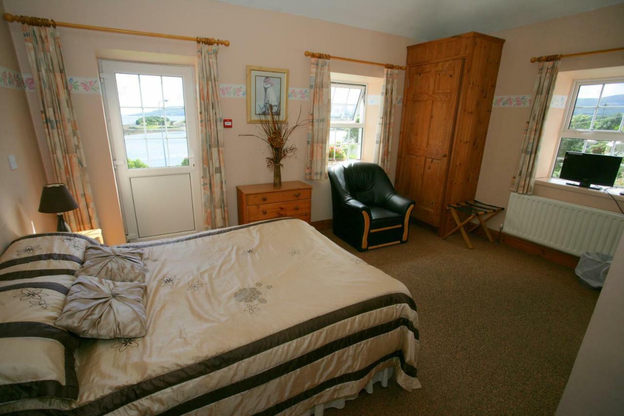 Cottage Heights B&B คาสเซิลทาวน์เบียร์ ภายนอก รูปภาพ